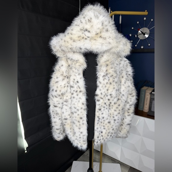 Free People Jackets & Blazers - Free People Spotted Faux Fur Teddy Jacket